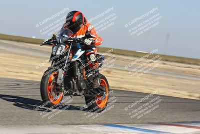 media/Oct-29-2023-Carters at The Track (Sun) [[b2bb4383ab]]/B Plus/220pm (Wheelie Bump)/